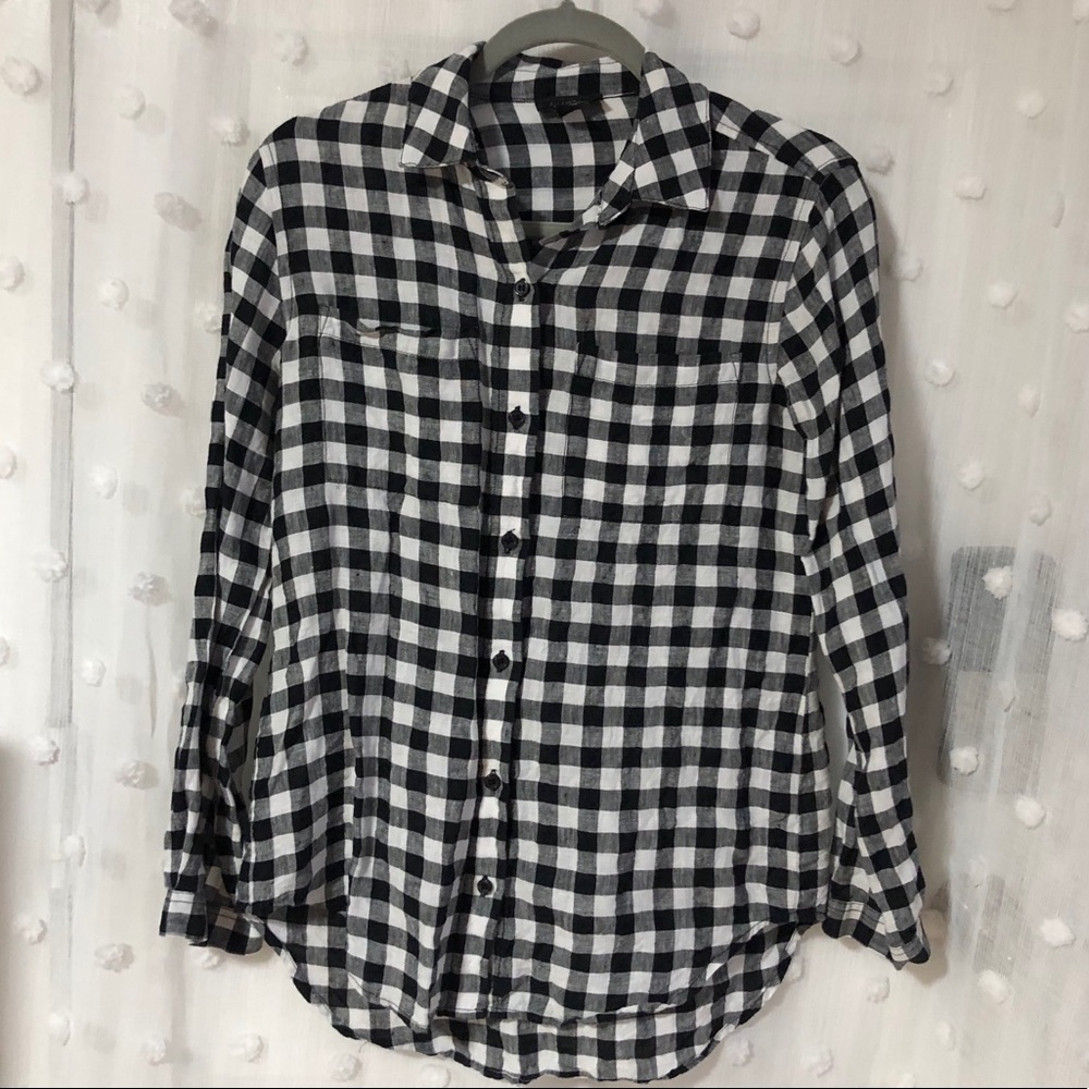 Lord and Taylor Gingham Button Down Top xs black